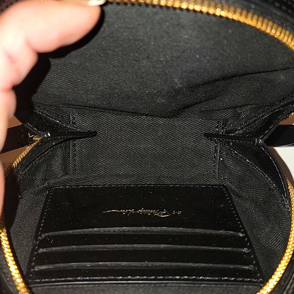AUTHENTIC 3:1 Phillip Lim Clutch patent Leather - Picture 7 of 8